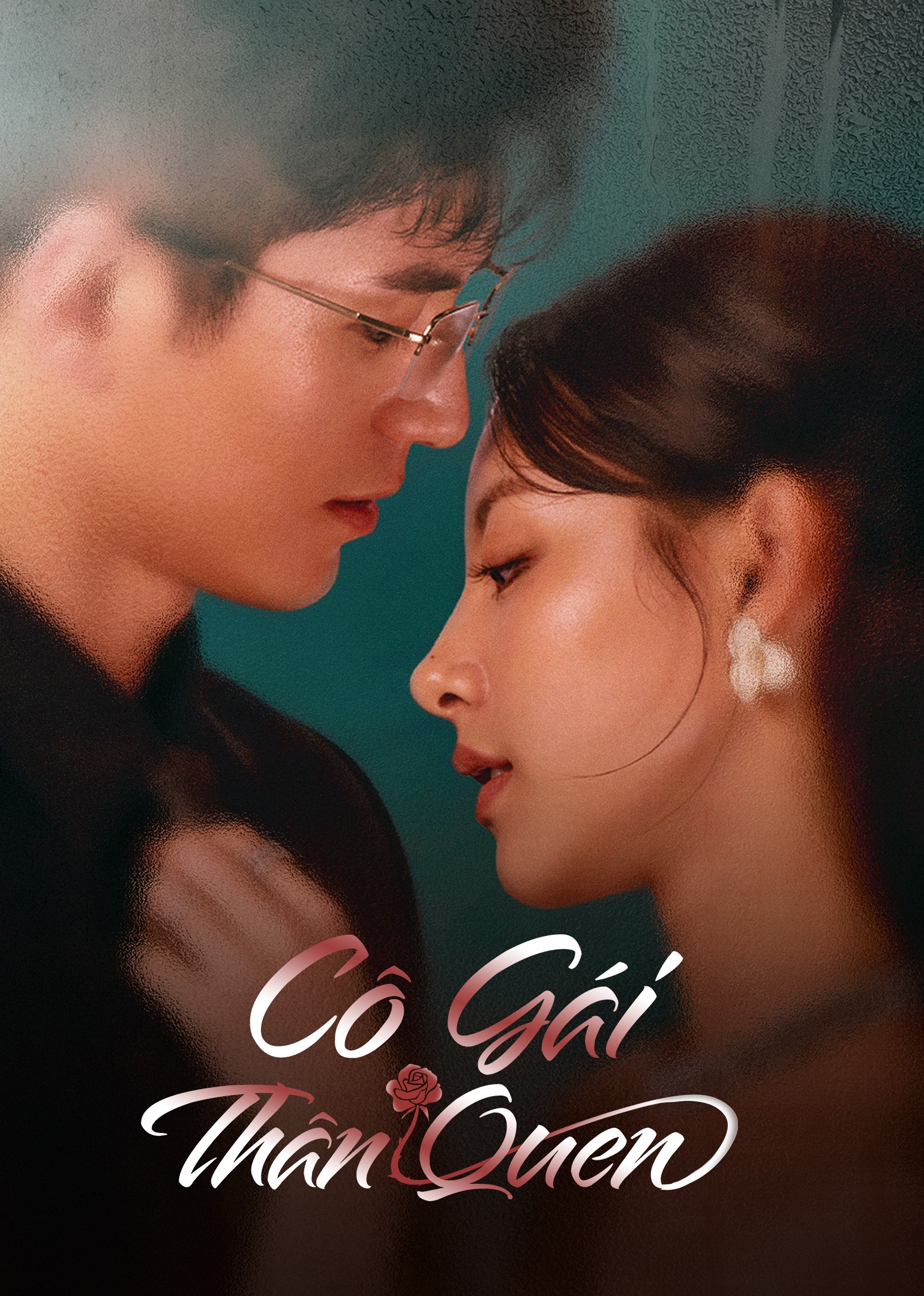 Xem phim Cô Gái Thân Quen